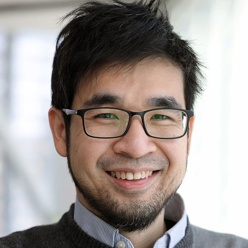 Headshot of Derrick Yeo