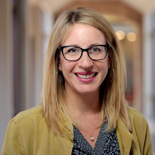 Headshot of Tara Smith.